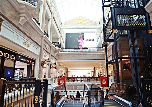 숍스 앳 런더너 (사진. 김관수)