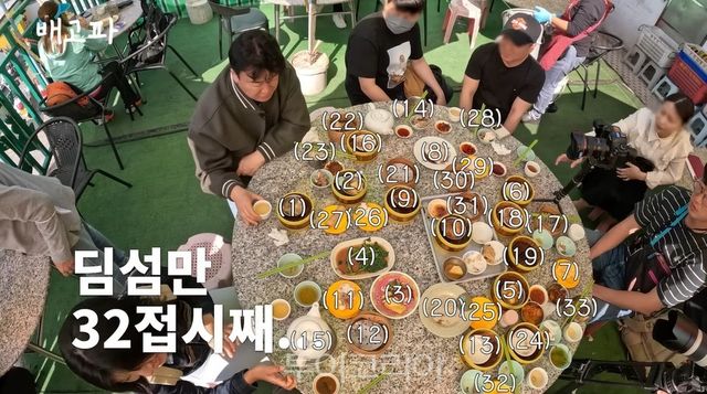 백종원이 홍콩에서 다양한 딤섬을 즐기고 있다 /사진출처-백종원 유튜브 채널