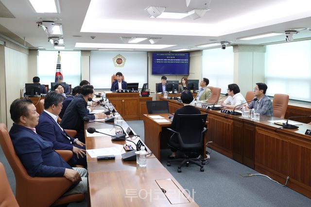 서울시의회 지하철도 지하화 실현을 위한 특별위원회 위원장 이봉준 의원