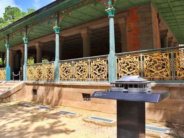 덕수궁 정관헌 앞에 설치된 촉각모형