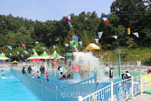 굿뜨래웰빙마을 물놀이장 전경