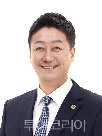 김진경 경기도의회 의장