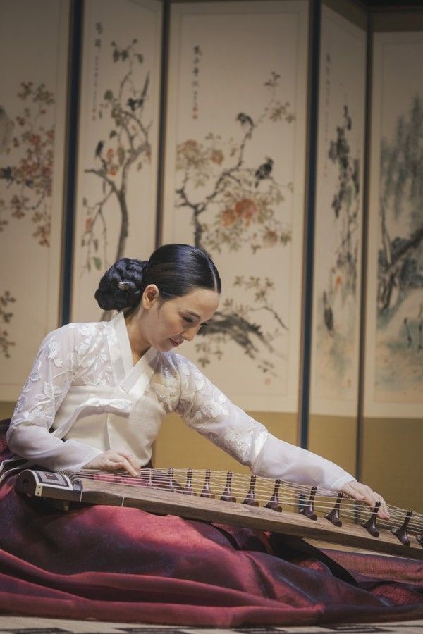 가야금 병창 연주자 김민정