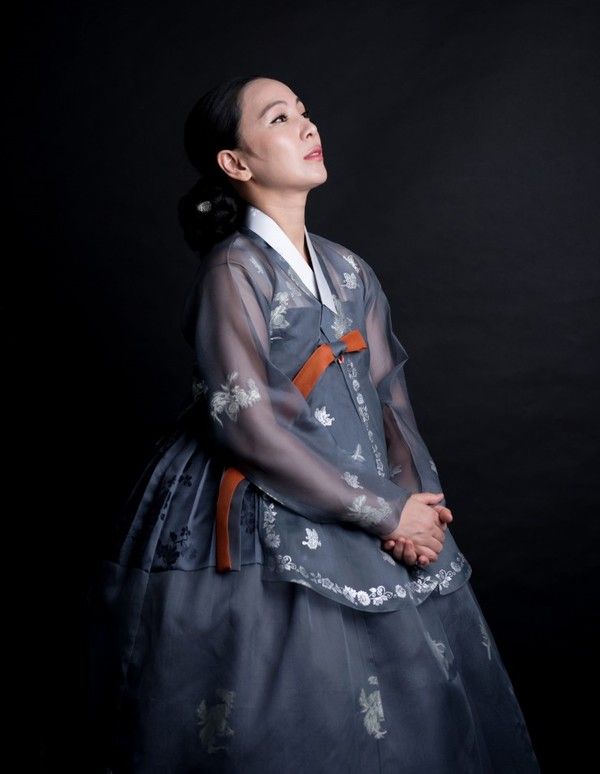 가야금 병창 연주자 김민정