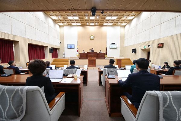 연천군의회 제290회 제2차 정례회 모습(사진제공=연천군의회)