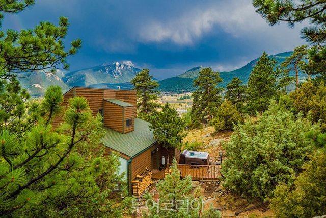 로키산맥 전망을 감상할 수 있는 스튜디오 (미국, 콜로라도주 에스티스파크)
