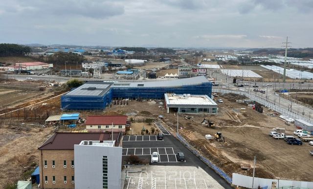 세계유산 탐방거점센터 건립 중인 현재 모습/ 사진-익산시