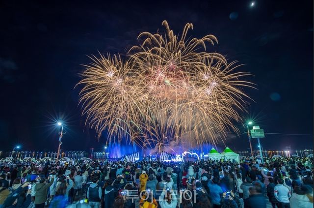 목포해상W쇼의 올해 첫 공연이 오는 27일 개최된다. / 목포시 제공