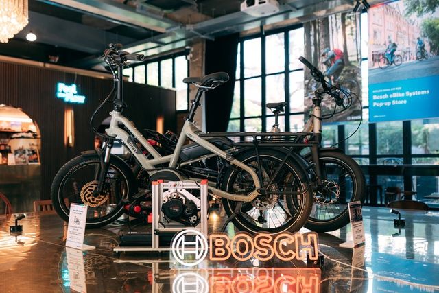 보쉬 전기자전거 팝업 스토어 연남장 카페 전경