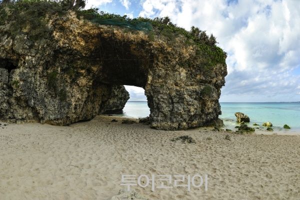 오키나와 미야코지마 스나하마 비치/오키나와관광컨벤션뷰로(OCVB) 제공