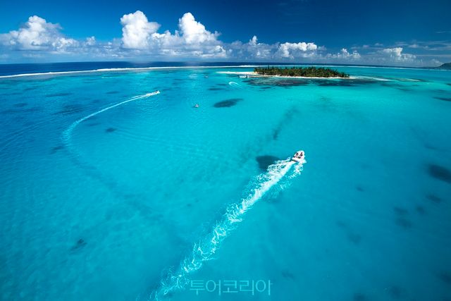 마나가하 섬 전경 (Credit-Junji Takasago)