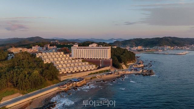 H2O호스피탈리티의 스마트 체크인 솔루션을 제공한 경북 영덕군 파나크 호텔 및 리조트 전경/사진-H2O호스피탈리티