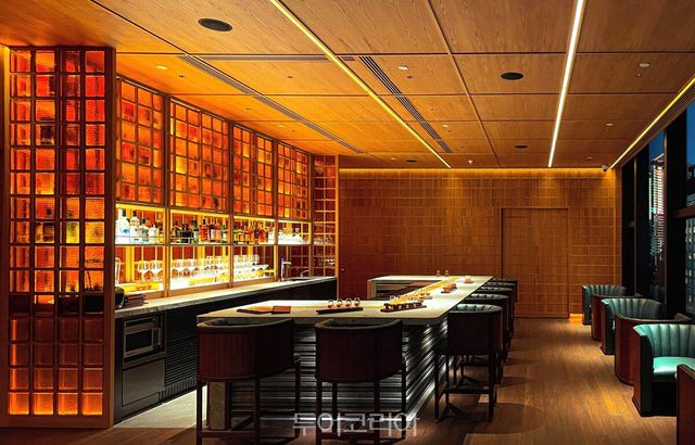아키 홍콩 엠갤러리의 칵테일 바/사진- 호텔스닷컴