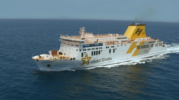 전남 완도군 골드 스텔라호./사진-완도군