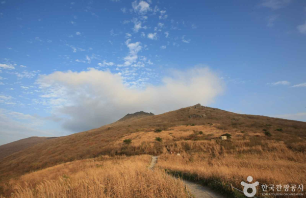 무등산: 이미지 출처 - 한국관광공사