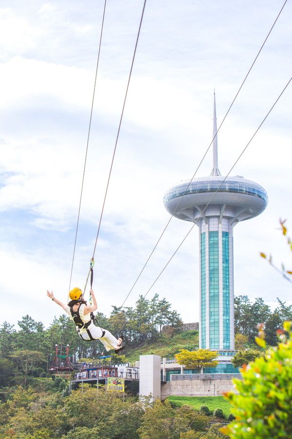 완도 다도해 일출공원 짚라인. /사진-완도군