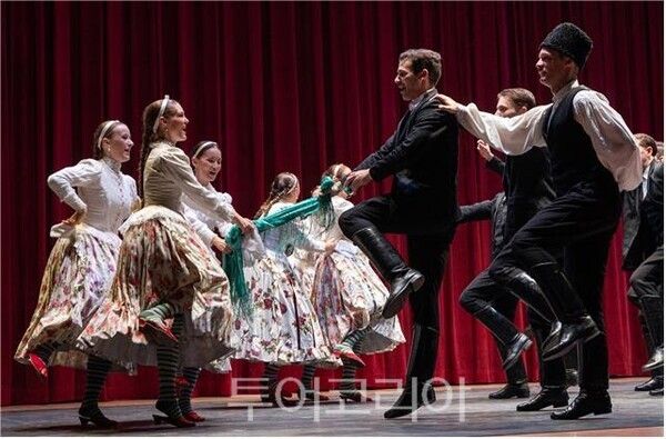 지난해 헝가리국립무용단 '카르파티아인의 메아리' 공연 모습/사진=서울시