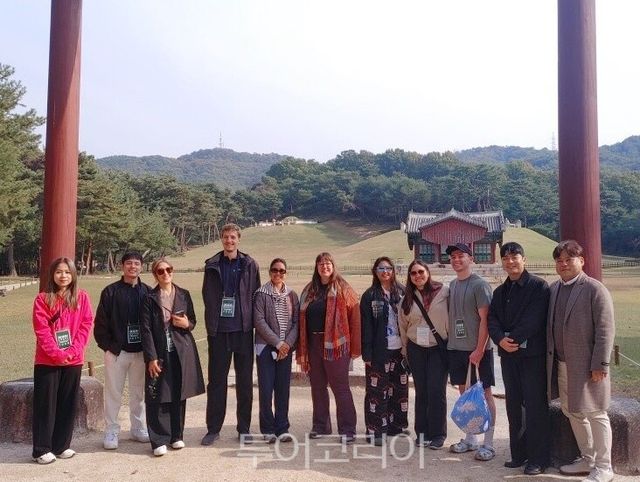 서오릉 방문 기념촬영/ 사진 =정동혁 의원