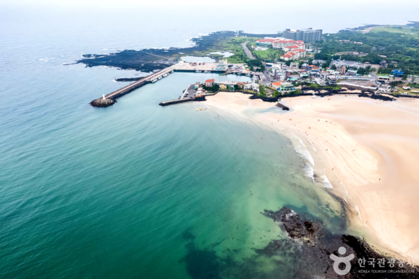 표선해수욕장 /사진제공-한국관광공사