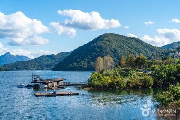 충주호 /사진제공-한국관광공사