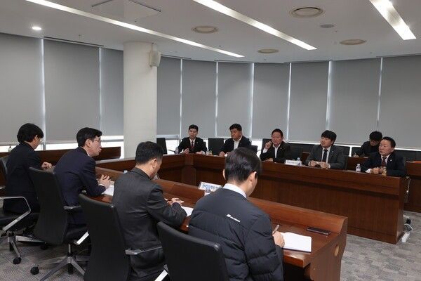 가평군의회 국민연금공단 본사 방문 모습(사진제공=가평군의회)