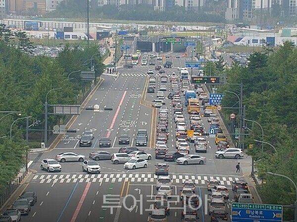 운정 심학산 교차로/투어코리아뉴스 김경남 기자
