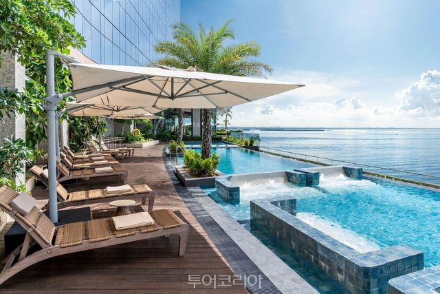 수영장/사진-필리 호텔 누스타 세부(Fili Hotel NUSTAR Cebu) 제공