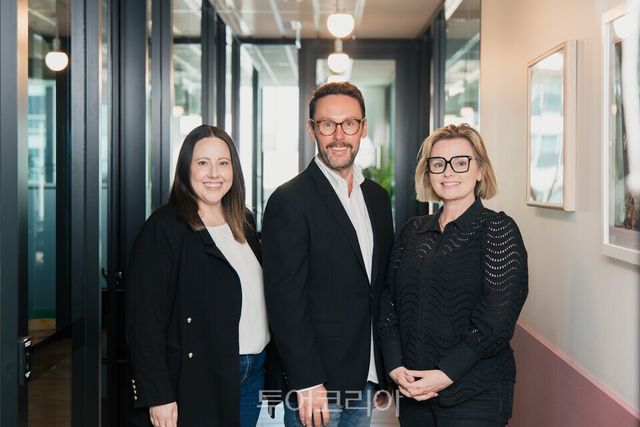 로스앤젤레스관광청&nbsp;APAC팀 . (왼쪽부터) 캐슬린 브라운, 크레이그 기본스, 미팬위 맥그리거/사진-로스앤젤레스관광청