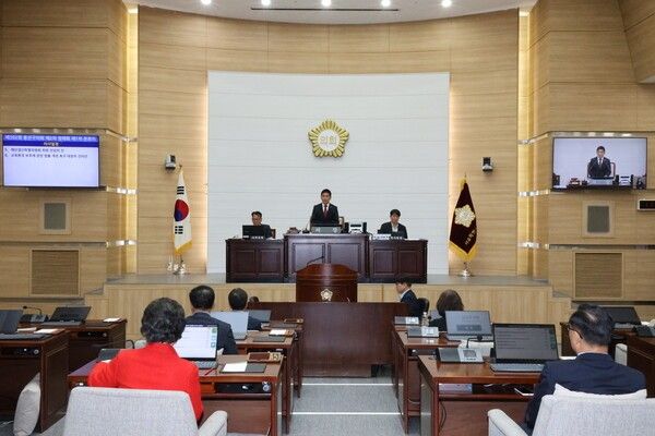 용산구의회 제302회 제2차 정례회 모습(사진제공=용산구의회)