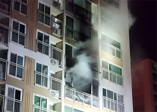 공동주택 화재 모습(사진제공=양주소방서)