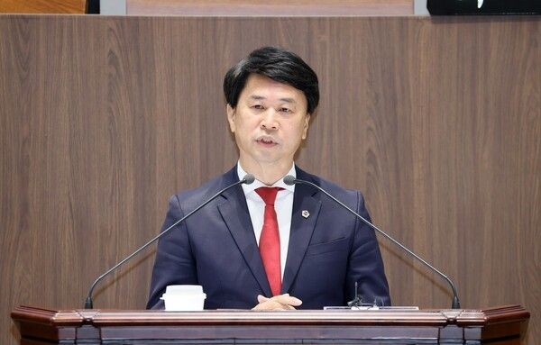 ▲5분 발언 중인 이상근(홍성1‧국민의힘) 충남도의원. 사진=충남도의회