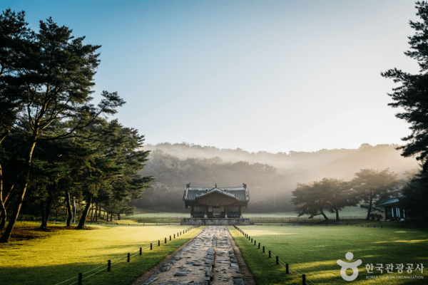 오릉&nbsp;/사진제공-한국관광공사