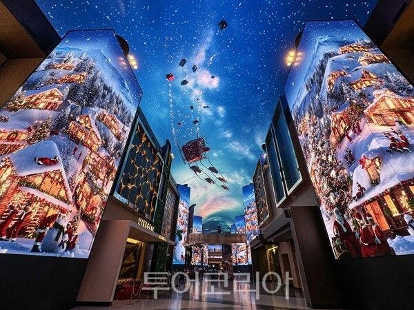 인스파이어리조트 / 미디어아트쇼(산타빌리지)(출처=인스파이어리조트)