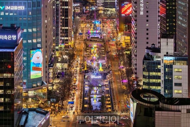 서울빛초롱축제 전경/사진= 서울관광재단