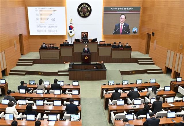 서울시의회 김형재 서울시의원이 24일 제333회 정례회 5차 본회의에서 발언을 하고 있다.
