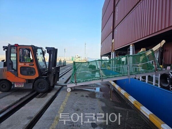 인천항 선광컨테이너터미널/투어코리아뉴스 김경남 기자