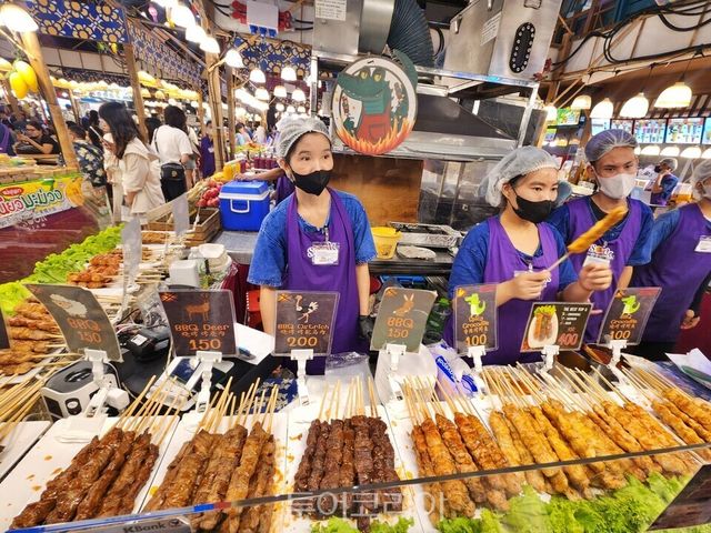 태국 방콕 아이콘시암 내 G층 쇼핑가/사진-투어코리아