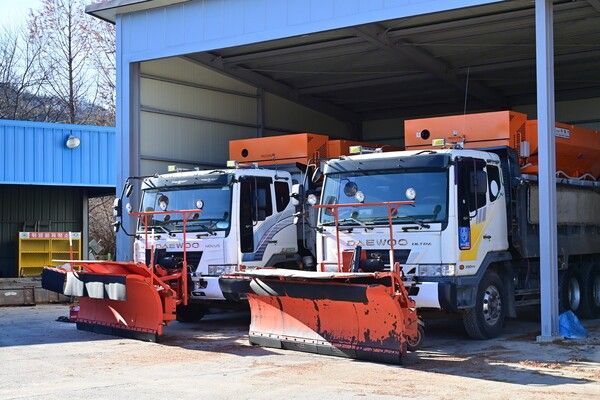 청송군 제설장비 사전 점겸 완료./사진-청송군