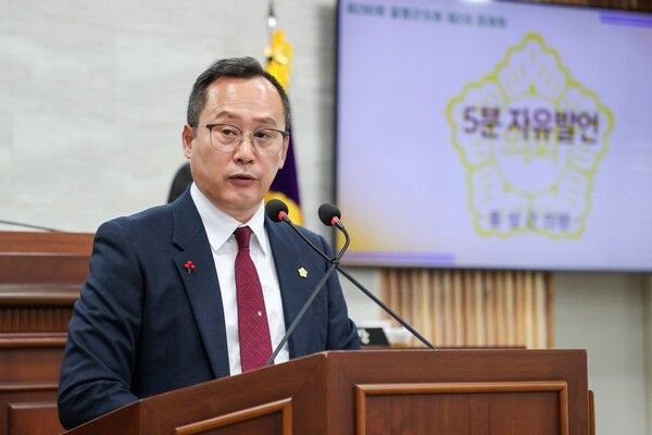 울릉군의회 홍성근 의원(사진제공=울릉군의회)