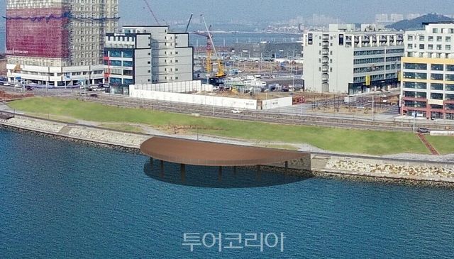 거북섬 해안 덱 연계 잔디마당 조감도