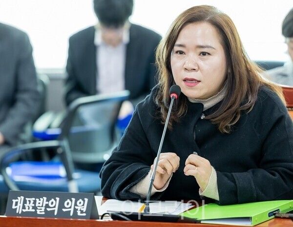경기도의회 여성가족평생교육위원회 최효숙 의원