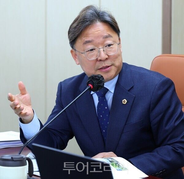 서울시의회 환경수자원위원회 이용균 의