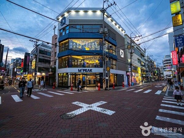 동성로 출처-포토코리아&nbsp;앙지뉴 필름