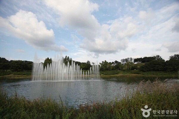 올림픽공원 출처-포토코리아&nbsp;한국관광공사 박은경