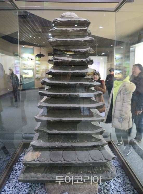 대가야 박물관의 다층석탑/사진-투어코리아