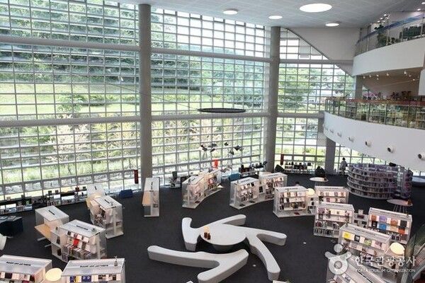 사진 = 의정부미술도서관(ⓒ한국관광공사 포토코리아-박규환)