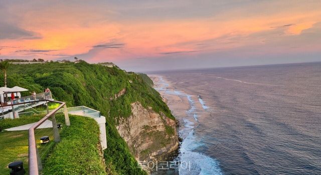 더 엣지 럭셔리 리조트&nbsp;인피니티형 풀장