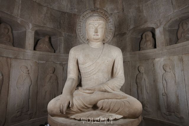 경주 석굴암 석굴(본존불 정면)/사진제공-국가유산청