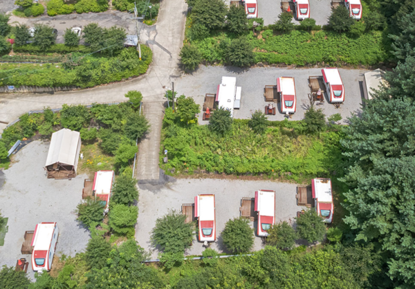 출처-가평명지산카라반글램핑 홈페이지