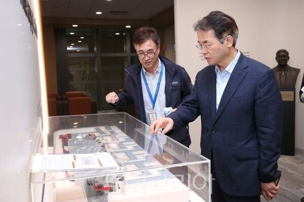 싱가포르 국립암센터 방문한 이동환 시장/투어코리아뉴스 정명달 기자